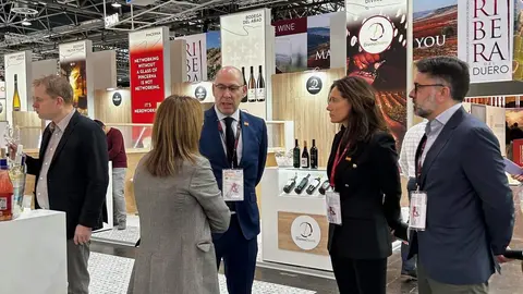 La Junta apoya a 141 bodegas exportadoras de Castilla y León en la 29ª feria mundial del vino Prowein en Düsseldorf,