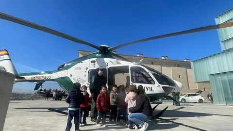 helicóptero guarcia civil _11