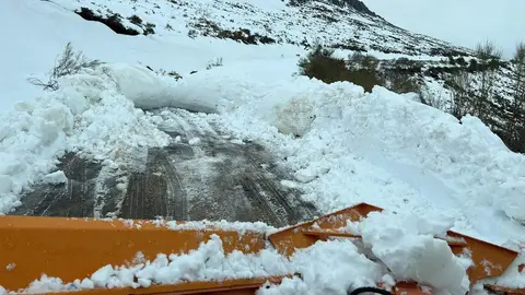 Quitanieves de la Diputación de Zamora