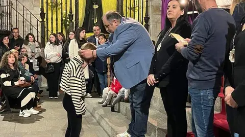 imposición de medallas Jesús Nazareno vulgo Congregación_29