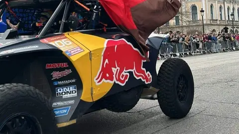 Coche con el que la piloto burgalesa, Cristina Gutiérrez ha ganado el último Rally Dakar. Fotografía: Burgos Noticias