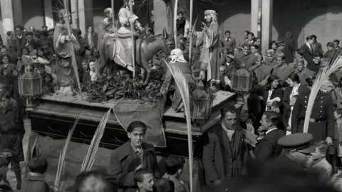 'La borriquita' desfiló por primera vez en Zamora. Diputación de Zamora