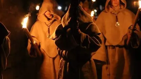 sábado 7 palabras toro (22)_tn