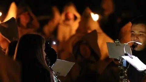 sábado 7 palabras toro (42)_tn