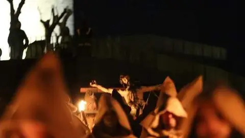 sábado 7 palabras toro (48)_tn