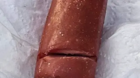 Salchicha con alfileres. Somos Zamora-Ayudemos a los zamoranos