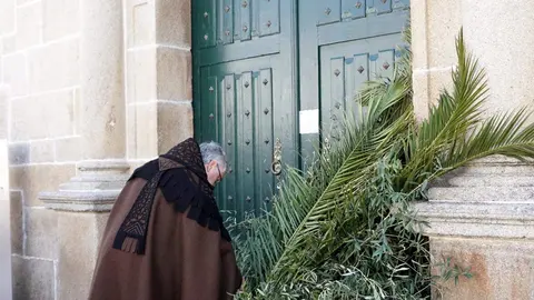 Exaltación de la Capa en Domingo de Ramos lleno de tradición en Miranda do Douro. Imagen cedida