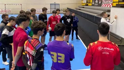 Continúan las acciones del Centro de Tecnificación de Balonmano en Zamora y Salamanca