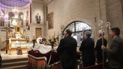 Celebración del Vía Lucis