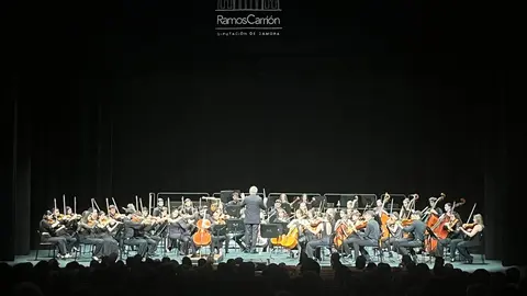 Concierto de la OSCyL en el teatro Ramos Carrión