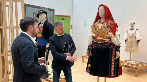 IV Festival Internacional de Indumentaria Tradicional