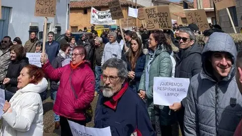 Manifestacion Vega de Tera- Planta Biogas