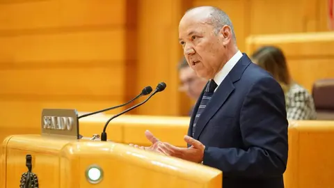 José María Barrios en el Senado