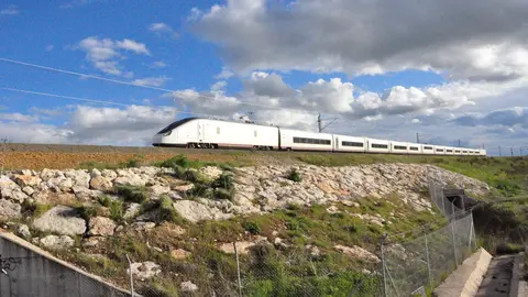 Tren Talgo Avril