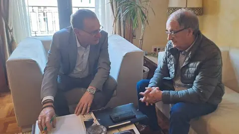 El subdelegado del Gobierno en Zamora recibe al alcalde de Fariza