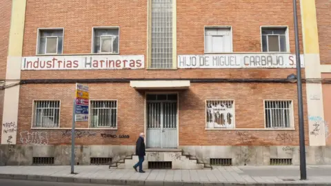 Industrias Harineras "HIJO DE MIGUEL CARBAJO SA". Fotografía: Javier García Martín de Zamorateca