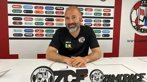 David Movilla en rueda de prensa. Zamora CF