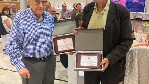 Reencuentro de antiguos compañeros del Rey Don Sancho y homenaje a la familia Rodríguez San León