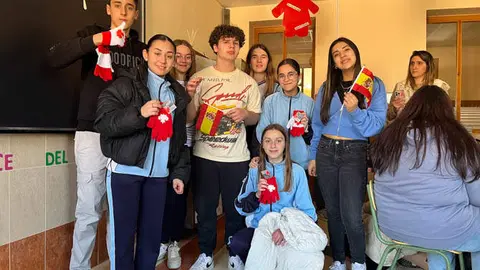 Los estudiantes de Canadá se sumergen en la cultura de Benavente vía Interbenavente.es