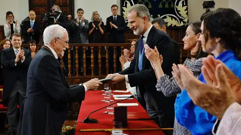Premio Miguel de Cervantes 2023. Firma Casa Real