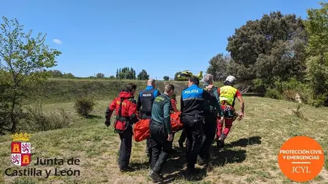 El Grupo de rescate asiste a un ciclista de 66 años herido en Herrera de Duero