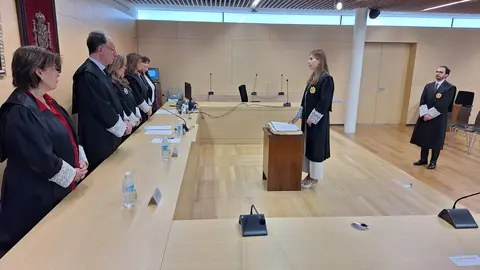 Clara Isabel Méndez Fernández, en el momento de la jura ante la Sala de Gobierno del TSJCyL.