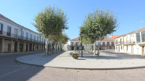 Plaza Mayor de Fuentesaúco. Imagen Wikipedia