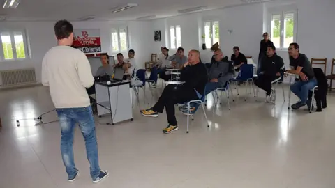 Visita del periodista zamorano Raúl Nieto, autor de La Reseña, a Proyecto Hombre