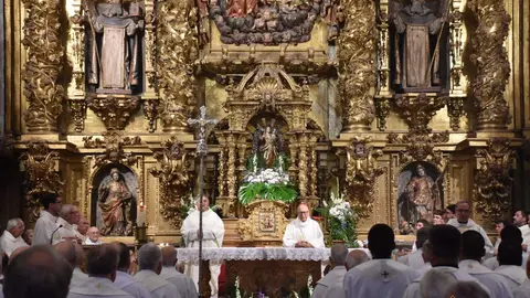 Los presbíteros zamoranos celebran su ordenación sacerdotal