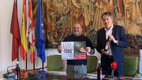 presentación feria del vino Toro