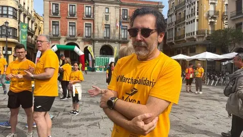 Presidente de la Sociedad Española de Oncología Médica, el doctor D. César Rodríguez Sánchez