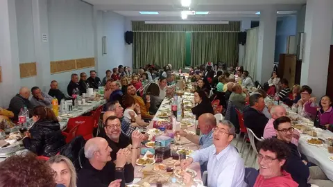 Gran paellada en Quiruelas de Vidriales. Fotografía: CEDIDA
