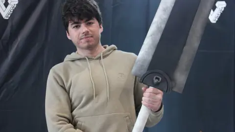 Vastos Props en Rvolution Freak_2