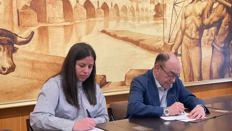 Cámara de Comercio firma fromago