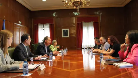 20240528 Reunión Oficial Mayor Ministerio Trabajo Edificio Patrimonio Sindical Bermillo de Sayago 1