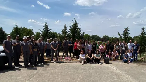 Algunos de los participantes en la jornada de medioambiente dentro del programa Empleo del Ayuntamiento de Zamora