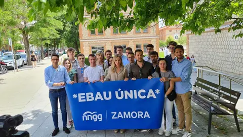 Noelia Núñez durante un acto de campaña en Zamora