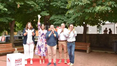 Albares durante un acto de campaña en Segovia. Fotografía: PSOECYL