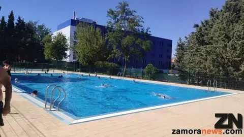 piscina Zamora