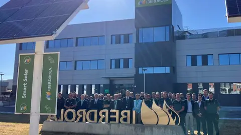 2024-06-11.- Foto de familia en la sede de Iberdrola en Valladolid I