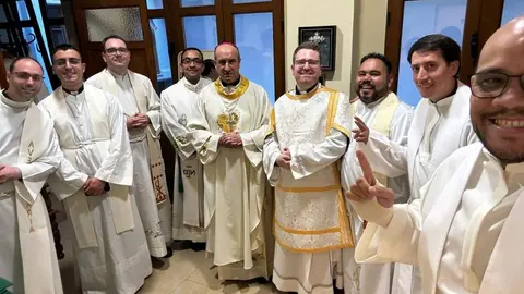 encuentro del Obispo de Astorga con el clero joven