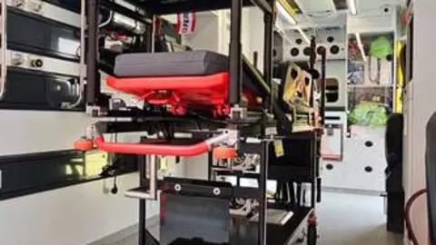 interior nuevas ambulancias. imagen junta
