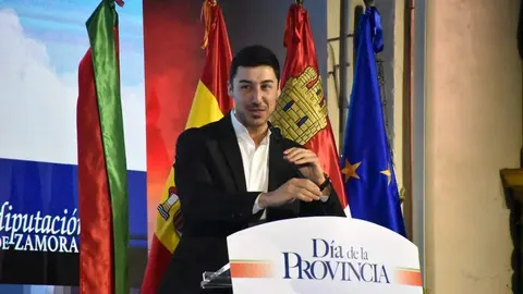 Francisco Cacho tras recibir el premio Embajador de Zamora Tierras de Zamora