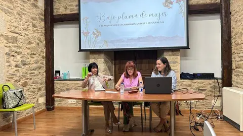 Presentación del proyecto de investigación epistolar “Bajo Pluma de Mujer”