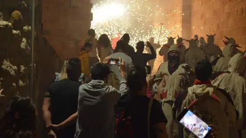 fuegos diablos montblanc tarragona_34