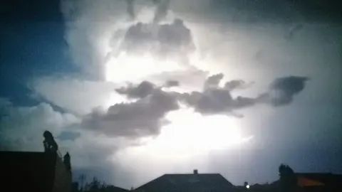 tormentas y rayos