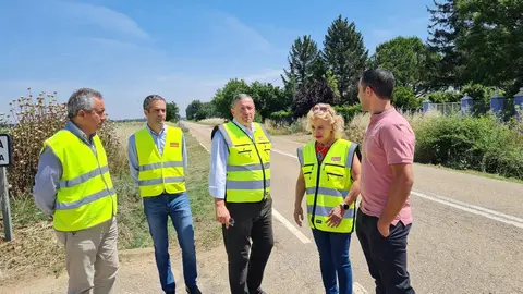 MEJORA DE LA CARRETERA ENTRE SANTA COLOMBA DE LAS MONJAS Y ARCOS DE LA POLVOSOSA