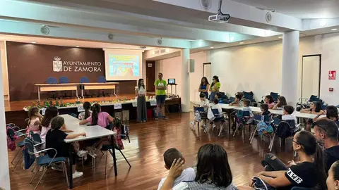Primer taller Infantil del Verano Joven