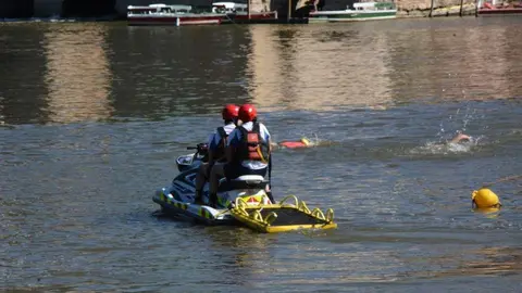 salvamento y socorrismo _14