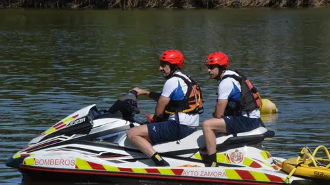 salvamento y socorrismo _123